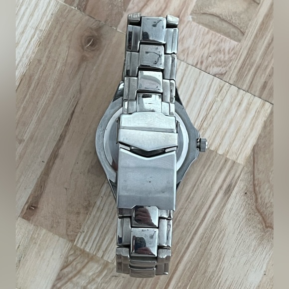 Lorus Men’s Watch Blue Ombre Dial Stainless Steel Bracelet Date Window - Picture 9 of 12